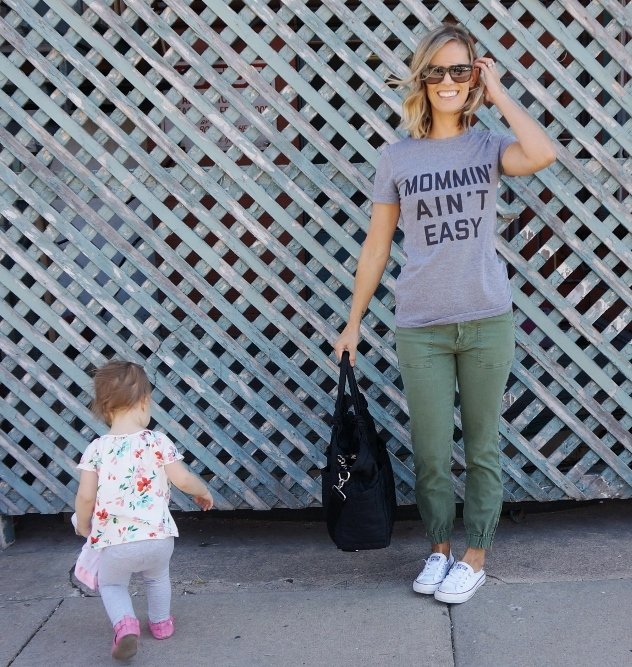 #momlife: graphic tee, olive pants, tote, sunglasses, and sneakers