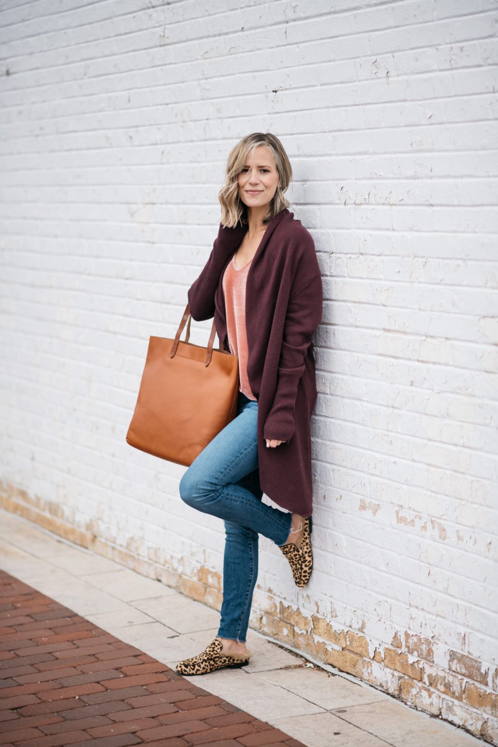 Casual NYE style, tank, cardigan, denim, tote, and flats