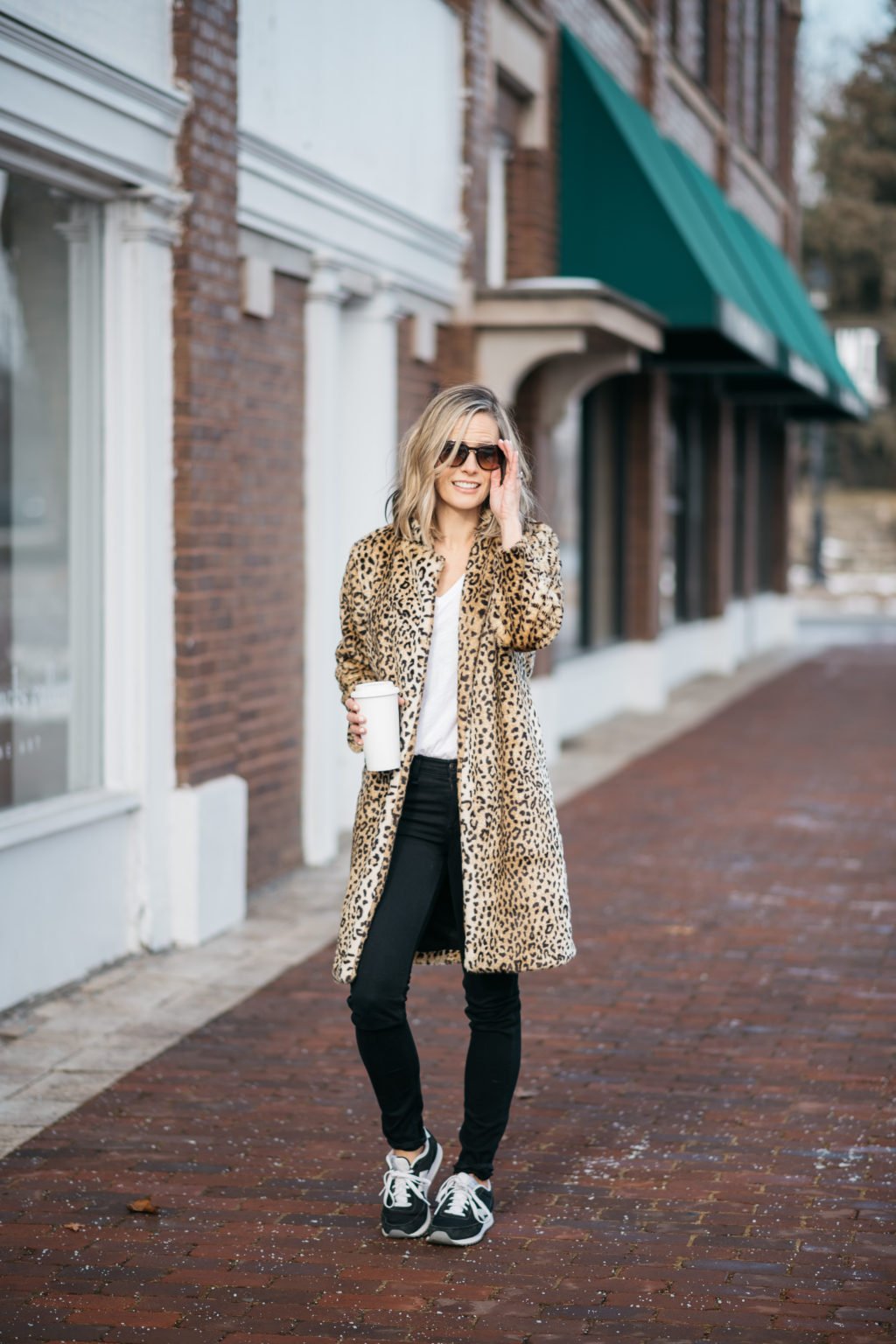 Favorite looks of 2018, leopard coat, skinny jeans and sneakers