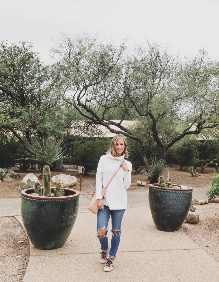 Resort Style Miraval: What I Wore, Free People tunic, Levi's jeans, Madewell tee