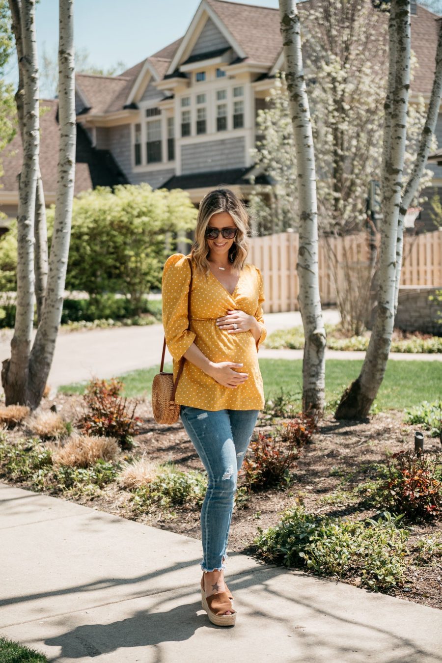 The Color Of The Summer: Golden Yellow
The perfect yellow maternity top, jeans, and espadrille wedges