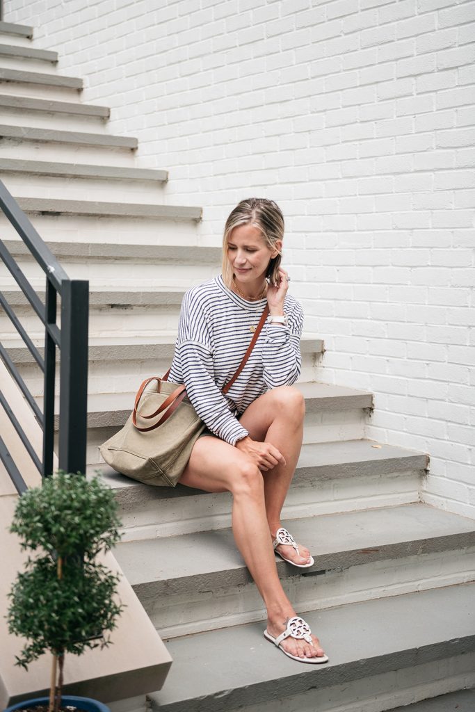 Summer style: linen shorts and striped pullover