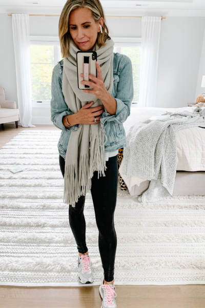 5 Ways | Spanx Leggings - My Kind of Sweet