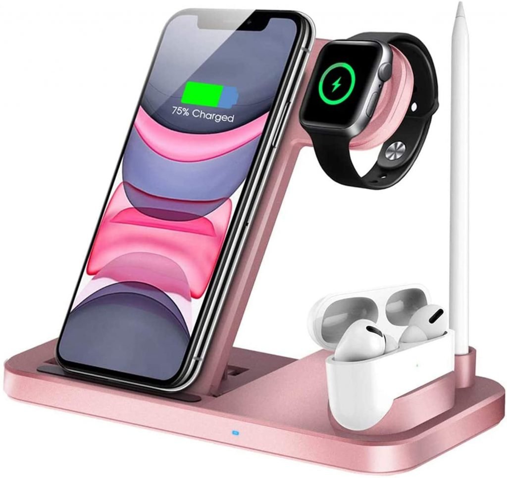 Holiday Gift Guide: 4 IN 1 CHARGING STAND | I included this charing stand in my Guide For Her and it's a best seller! I love being able to charge all of my Apple products (phone, watch, AirPods) in one place.