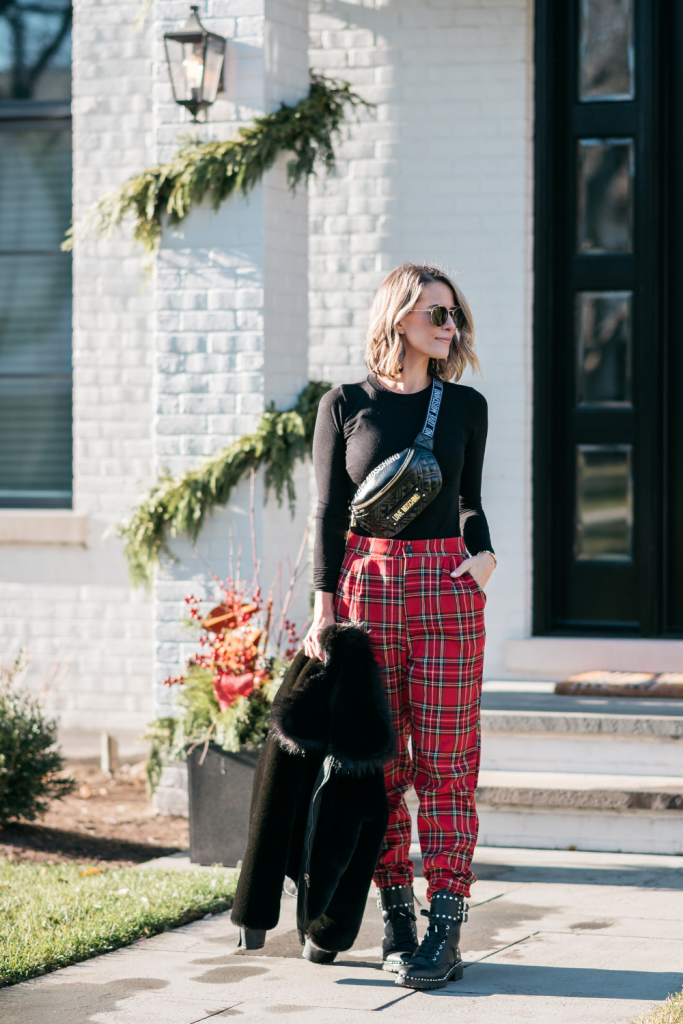 Nothing screams edgy and cool like a good pair of plaid pants and some faux fur. Today I'm styling a few timeless classics. 