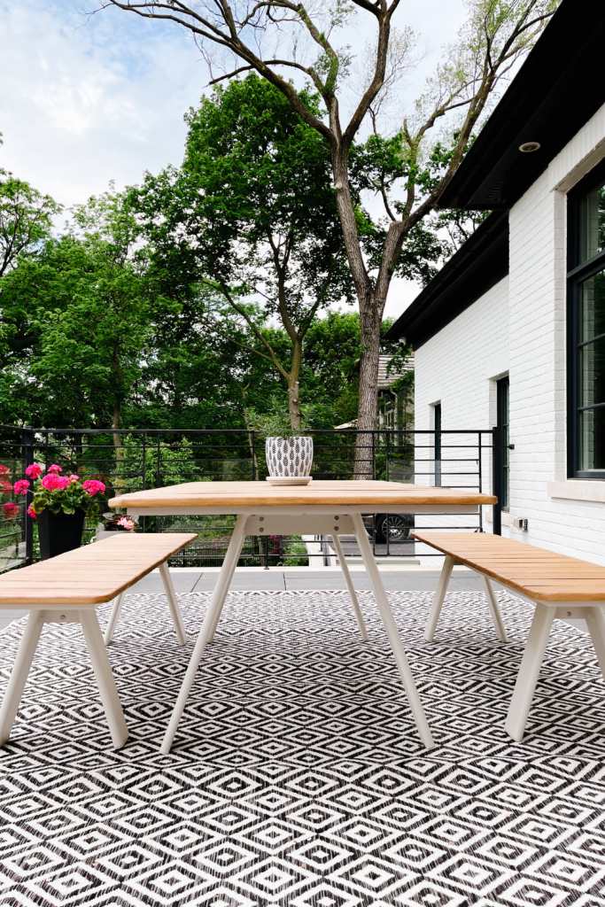 Balcony styling tips, picnic table and rug