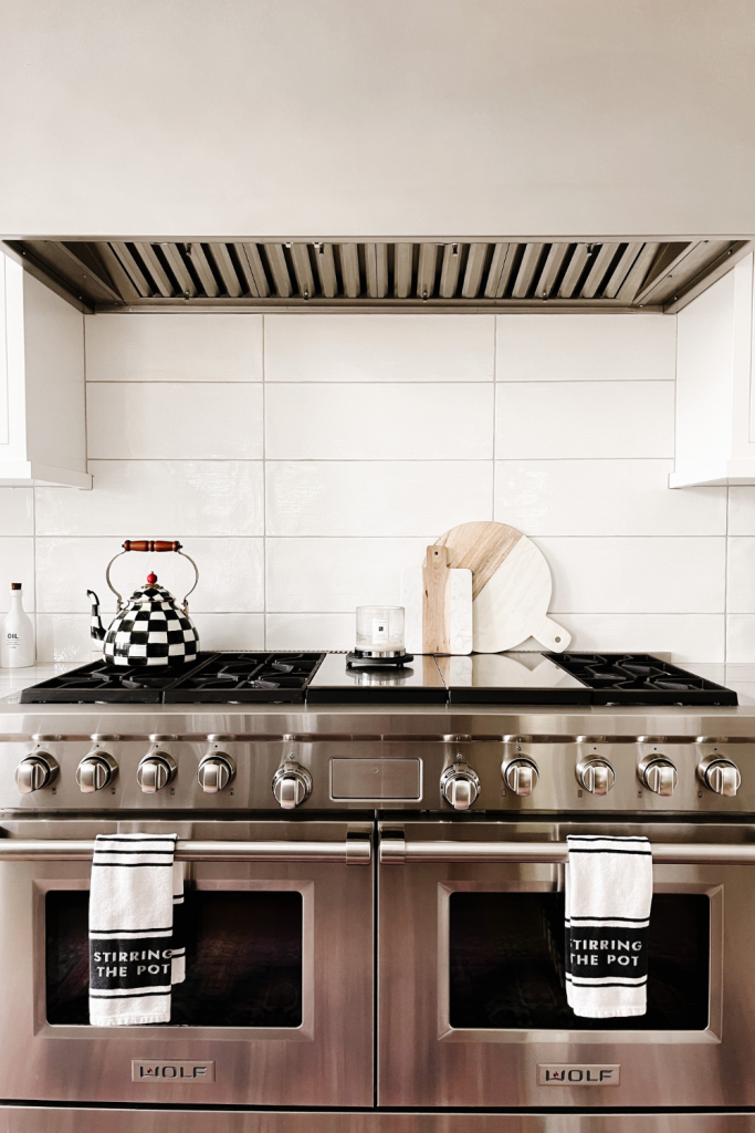 Kitchen stove styling