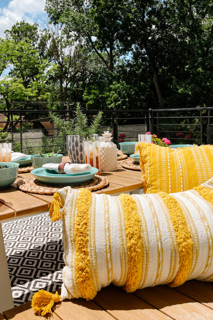 Outdoor dining favorites with Walmart