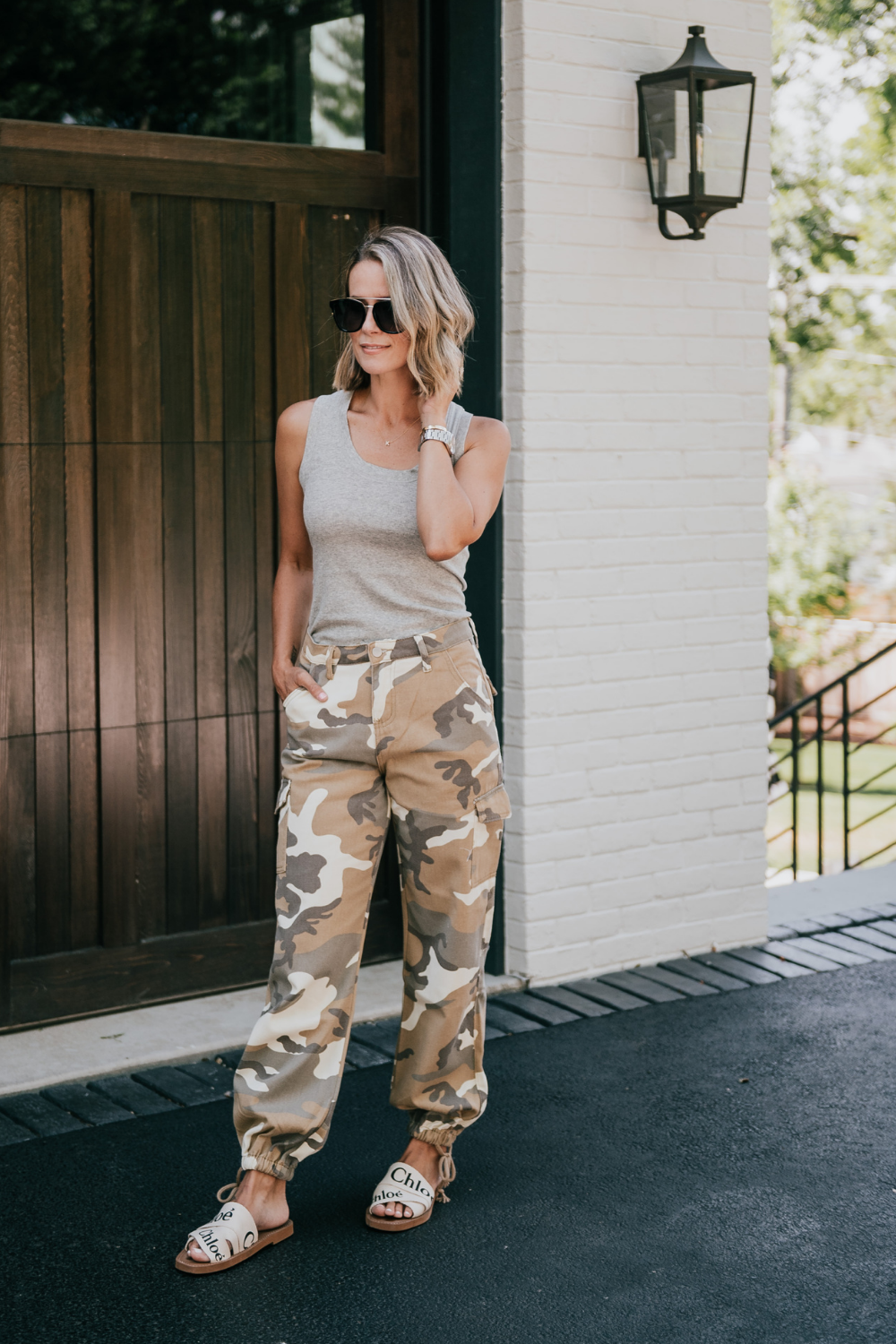 Summer to fall style: tank and camo pants 
