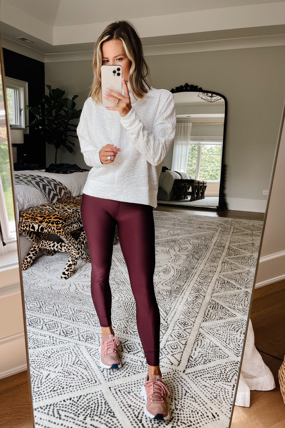 Suzanne wearing a Zella pullover and Alo leggings